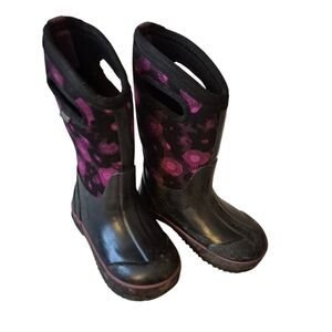 Bogs Boots Youth Size 11 Black Purple Classic Watercolor Waterproof Winter